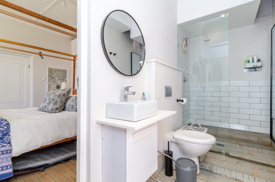 3 Bedroom Property for Sale in Green Point Western Cape